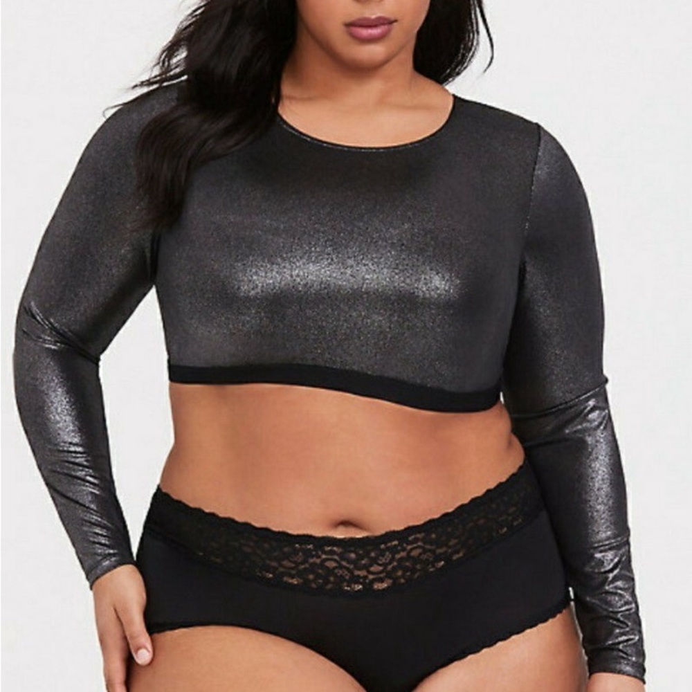 Torrid Plus Size 1X 14/16 Silver Metallic Long Sleeve Under-It-All Crop Top